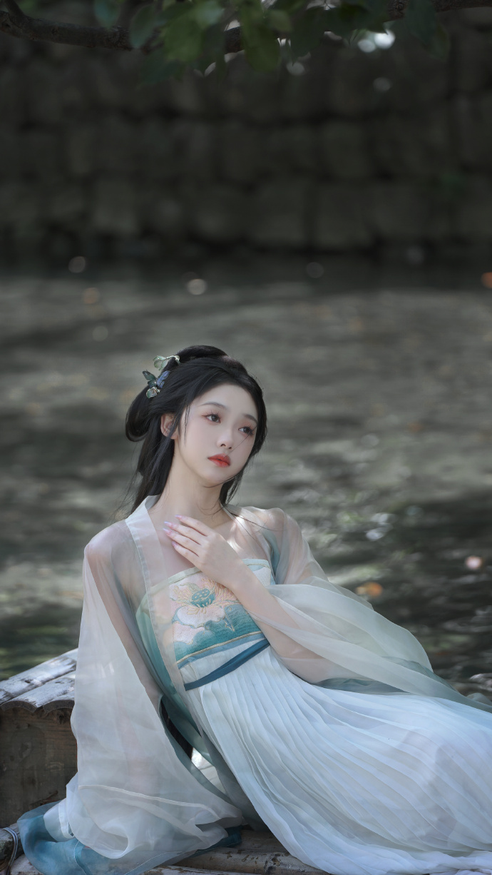 周处除三害 封面